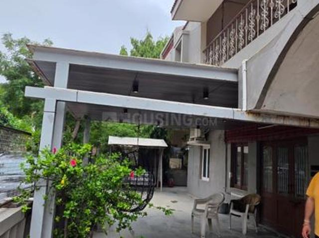 6 BHK Villa in Satellite for resale Ahmedabad. The reference number is 20923071