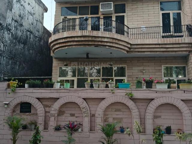 6 BHK Villa in Sector 20 for resale Noida. The reference number is 20431272