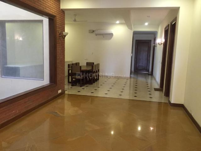 6 BHK Villa in Sector 72 for resale Noida. The reference number is 20265818