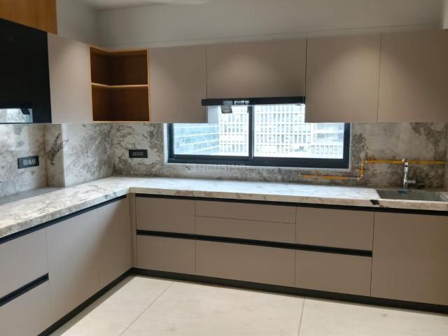 6 BHK Villa in Shilaj for resale Ahmedabad. The reference number is 20718107