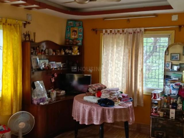 6 BHK Apartment in Agarpara for resale Kolkata. The reference number is 20518727