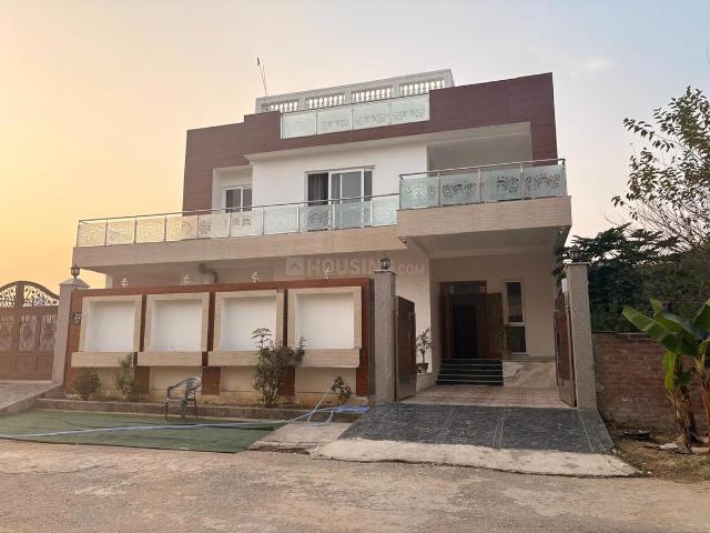 6 BHK Apartment in Ahmamau for rent Lucknow. The reference number is 20573840
