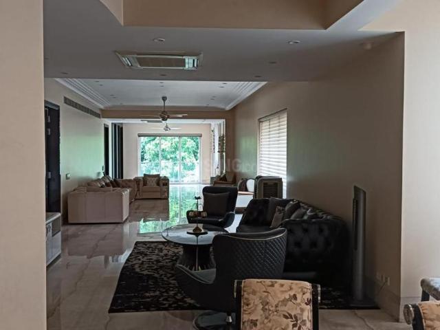 6 BHK Apartment in Ballygunge for resale Kolkata. The reference number is 20334996