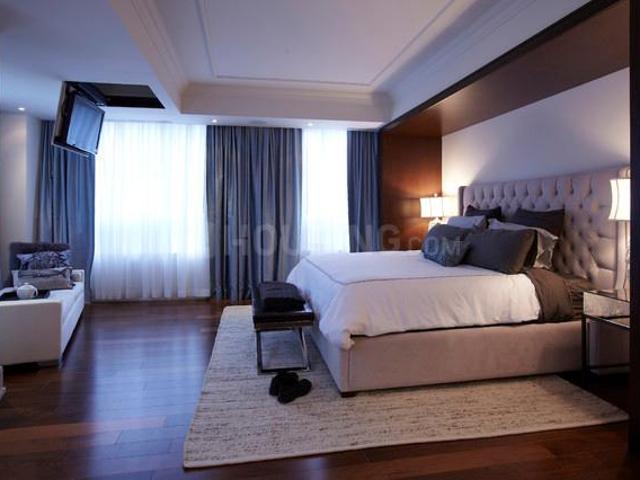 6 BHK Apartment in Santacruz West for resale Mumbai. The reference number is 9285601