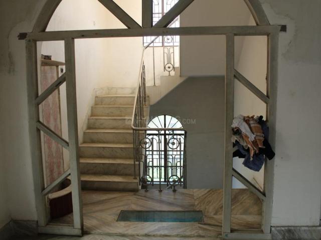 6 BHK Duplex in Rishra for resale Hooghly. The reference number is 17681820