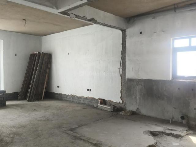 6 BHK Duplex in Tangra for resale Kolkata. The reference number is 19994647
