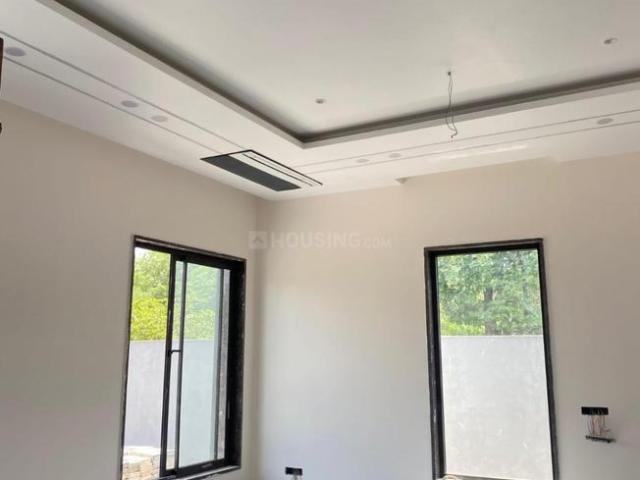 6 BHK Farm House in Kishangarh for resale South West Delhi. The reference number is 17752828