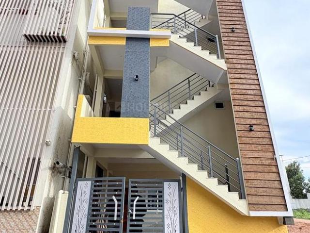 6 BHK Independent Builder Floor in Bharat Nagar for resale Bangalore West. The reference number is 17339893