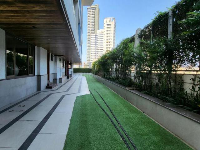 6 BHK Independent Builder Floor in Dadar East for resale Mumbai. The reference number is 19208748
