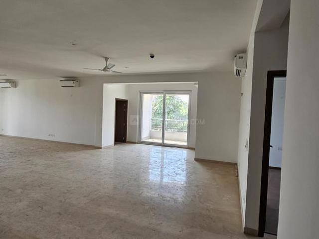6 BHK Independent Builder Floor in Sector 73 for resale Sohna Road. The reference number is 17067635