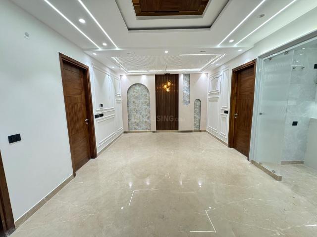 6 BHK Independent Builder Floor in Sector 3 Rohini for resale New Delhi. The reference number is 20536276