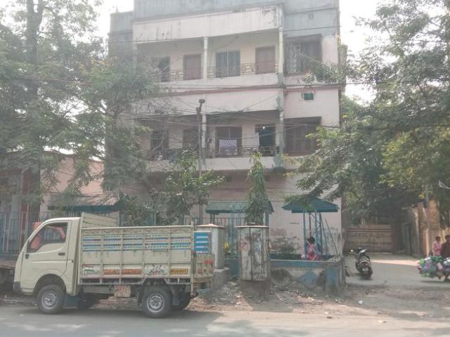 6 BHK Independent Builder Floor in Tangra for resale Kolkata. The reference number is 13744689