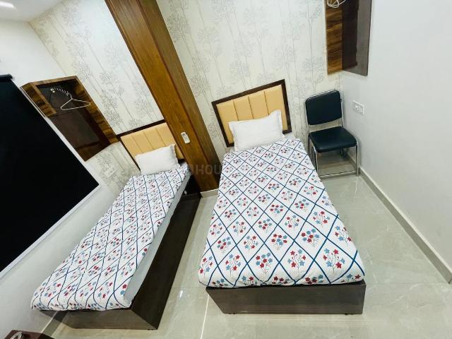 6 BHK Independent Builder Floor in Varanasi Cantonment for rent Varanasi. The reference number is 18316463