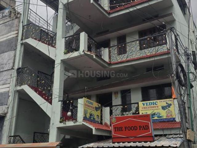 6 BHK Independent House in Tarnaka for resale Secunderabad. The reference number is 20989501