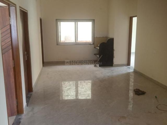 6 BHK Independent House in Tikrapara for rent Raipur. The reference number is 20581376