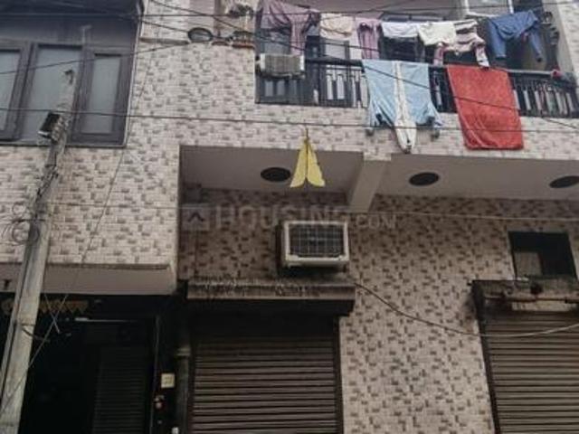 6 BHK Independent House in Tri Nagar for resale New Delhi. The reference number is 14674671