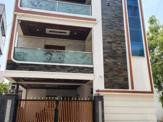 6 BHK Independent House in Bahadurpally for resale Hyderabad. The reference number is 19596554