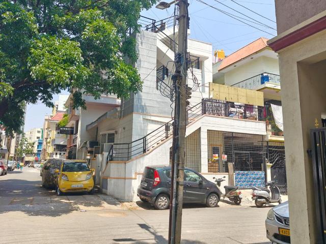 6 BHK Independent House in BTM Layout for resale Bannerghatta Road BTM Layout. The reference number is 16996280