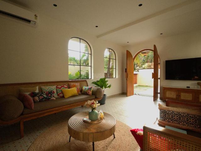 6 BHK Independent House in Candolim for resale Goa. The reference number is 16667363