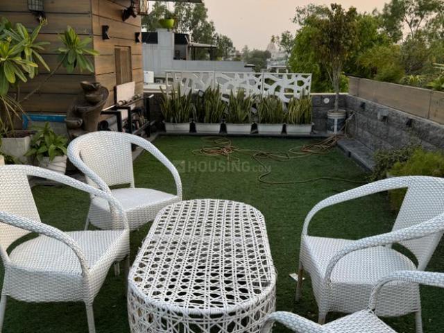 6 BHK Independent House in Defence Colony for resale New Delhi. The reference number is 16437299