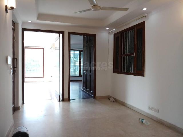 6 BHK Independent House in Defence Colony for resale South Delhi. The reference number is 16434334