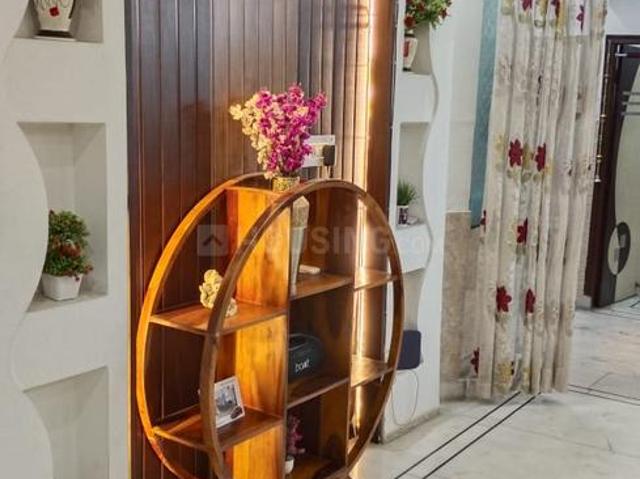 6 BHK Independent House in Gamma II Greater Noida for resale Rampur Jagir. The reference number is 17229766