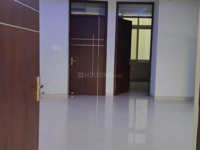 6 BHK Independent House in Gomti Nagar for rent Lucknow. The reference number is 20851979