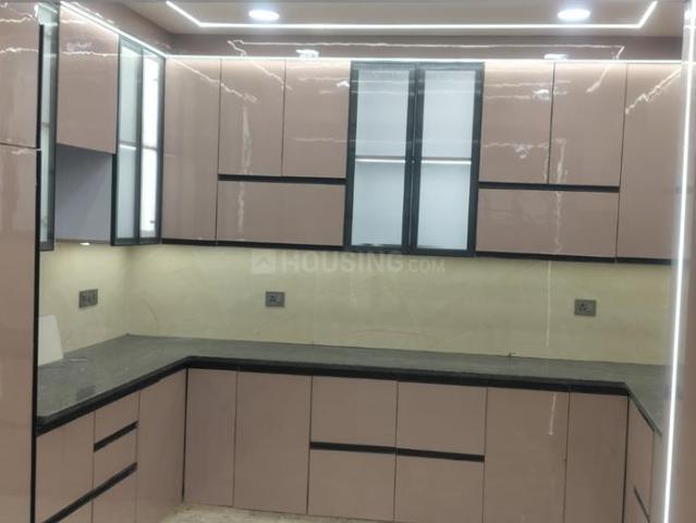 6 BHK Independent House in Gomti Nagar for resale Lucknow. The reference number is 20420772