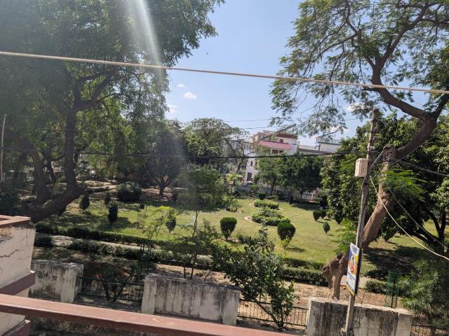 6 BHK Independent House in Gomti Nagar for resale Lucknow. The reference number is 20141412
