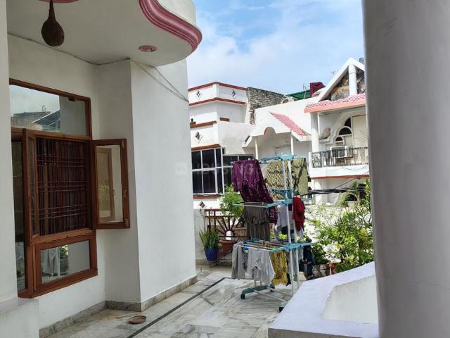 6 BHK Independent House in Gomti Nagar for resale Lucknow. The reference number is 20258043