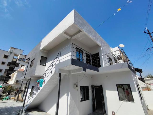 6 BHK Independent House in Gotri for rent Vadodara. The reference number is 16549672