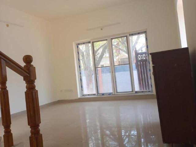 6 BHK Independent House in Habsiguda for resale Uppal Kalan. The reference number is 15424153