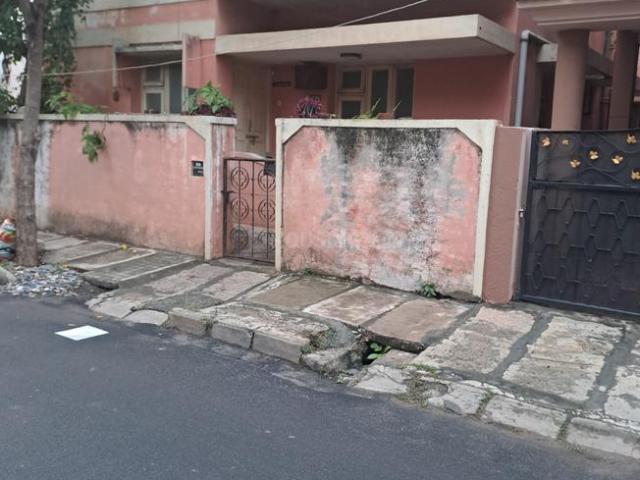 6 BHK Independent House in Indira Nagar for resale Bangalore. The reference number is 14958010