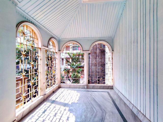6 BHK Independent House in Keshtopur for resale Kolkata. The reference number is 20569431