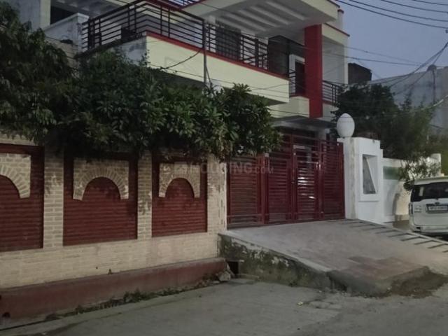 6 BHK Independent House in Mahanagar for rent Lucknow. The reference number is 20032721