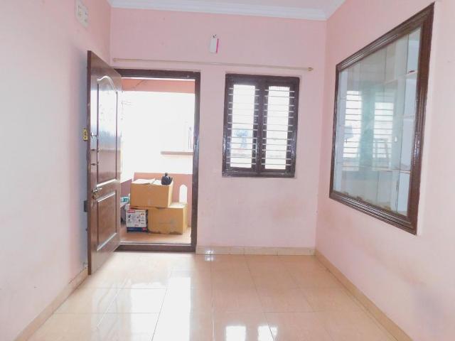 6 BHK Independent House in Mathikere for resale Bangalore. The reference number is 11008423