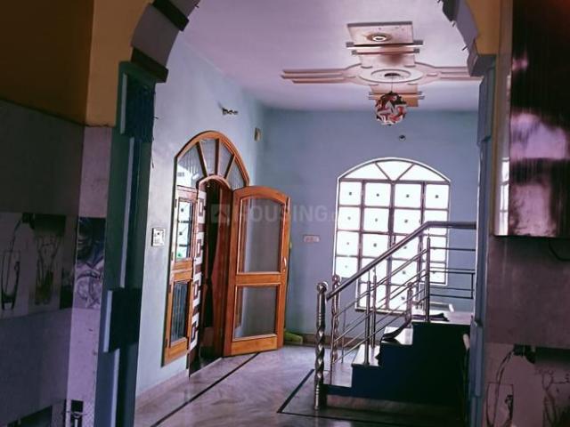 6 BHK Independent House in Modinagar for resale Ghaziabad. The reference number is 17144157