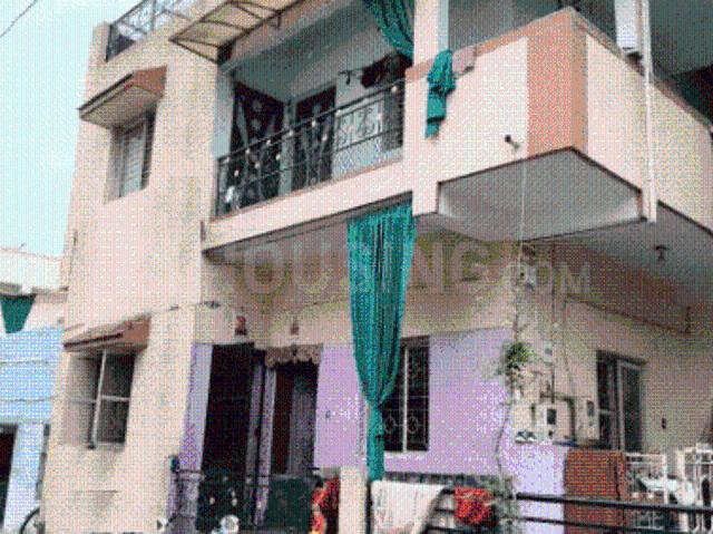 6 BHK Independent House in Ranip for resale Ahmedabad. The reference number is 20808149