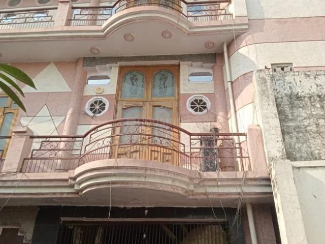 6 BHK Independent House in Roorkee Cantonment for resale Roorkee. The reference number is 16085241