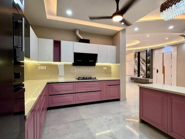 6 BHK Independent House in Sector 14 for resale Faridabad. The reference number is 20090909