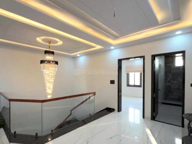 6 BHK Independent House in Sector 14 for resale Faridabad. The reference number is 20323562