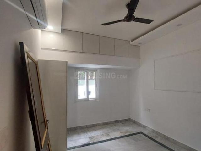 6 BHK Independent House in Sector 15A for resale Noida. The reference number is 17713052