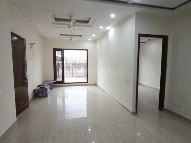6 BHK Independent House in Sector 34 for resale Chandigarh. The reference number is 20965349