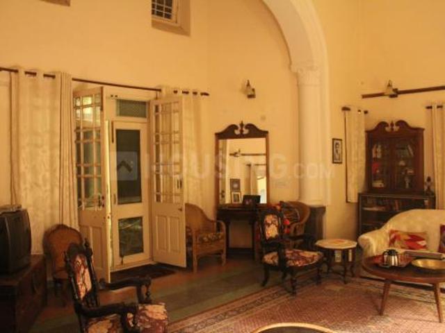 6 BHK Independent House in Sector 35 for resale Chandigarh. The reference number is 17194752