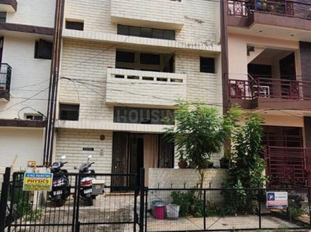 6 BHK Independent House in Sector 35 for resale Chandigarh. The reference number is 17778797