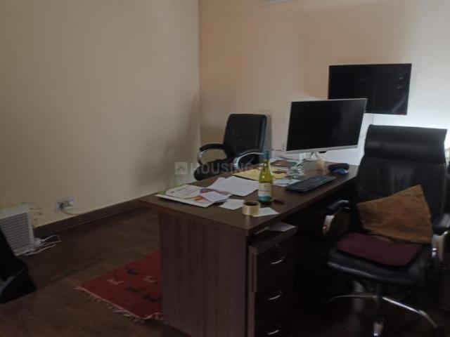 6 BHK Independent House in Sector 35 for resale Noida. The reference number is 20125330