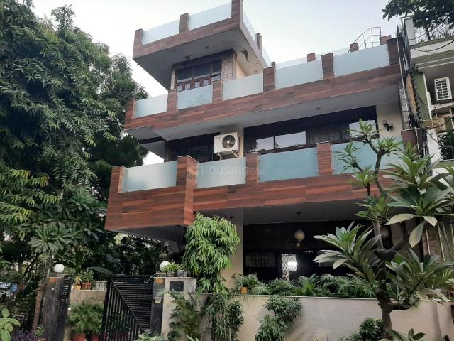 6 BHK Independent House in Sector 36 for resale Noida. The reference number is 20399484