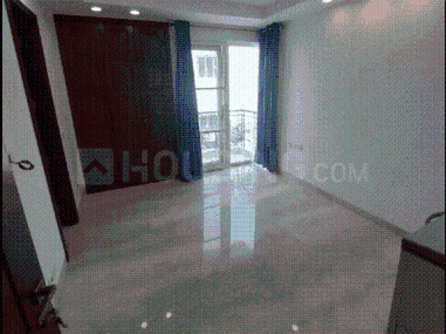 6 BHK Independent House in Sector 37 for resale Chandigarh. The reference number is 20753672