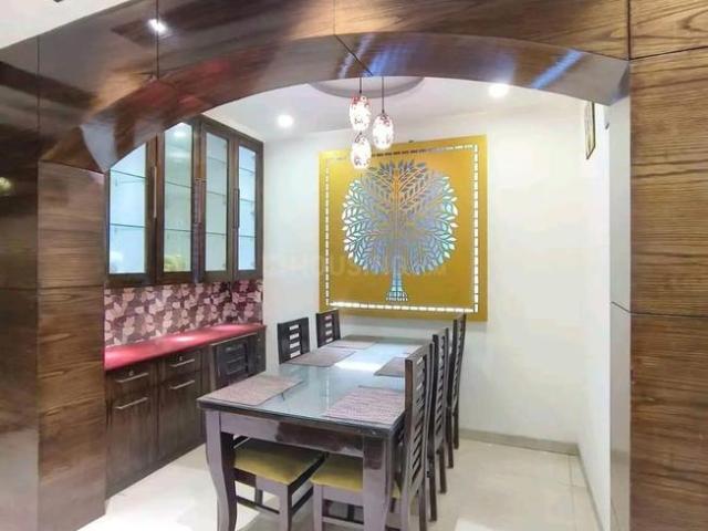 6 BHK Independent House in Sector 37 for resale Chandigarh. The reference number is 20864254