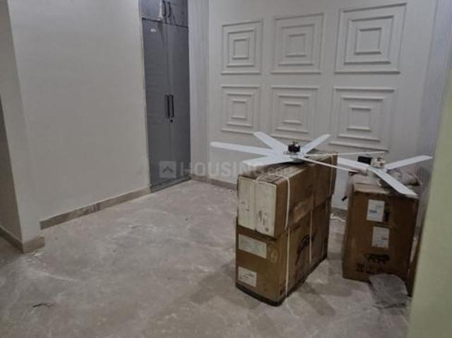 6 BHK Independent House in Sector 7 Rohini for resale New Delhi. The reference number is 20467886